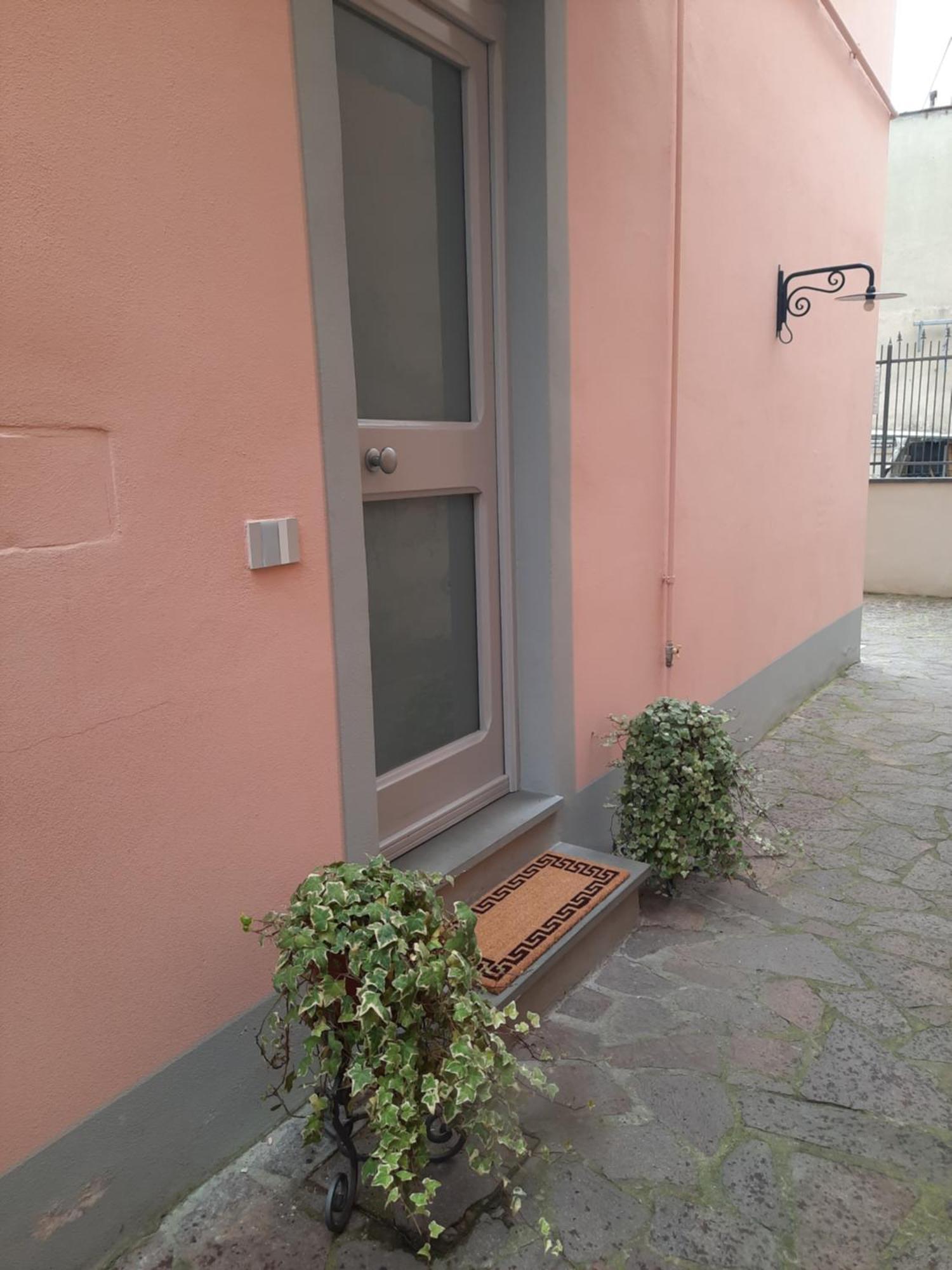 Messer Niccolo - Apartment In Флоренция Екстериор снимка